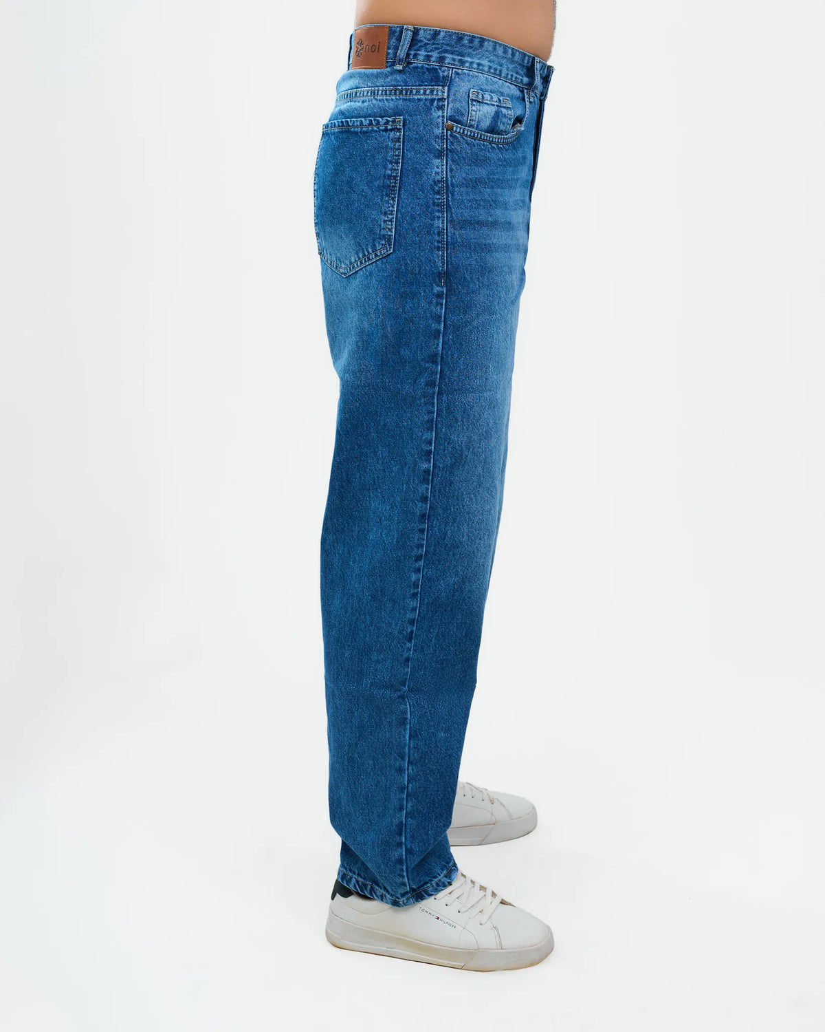 Mid-Wash Relaxed Denim Jeans