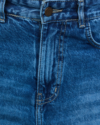 Mid-Wash Relaxed Denim Jeans detail view 4