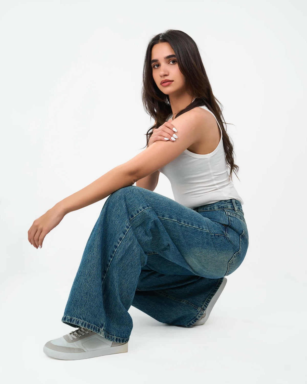 Vintage Blue Wide-Leg Denim Jeans detail view 7